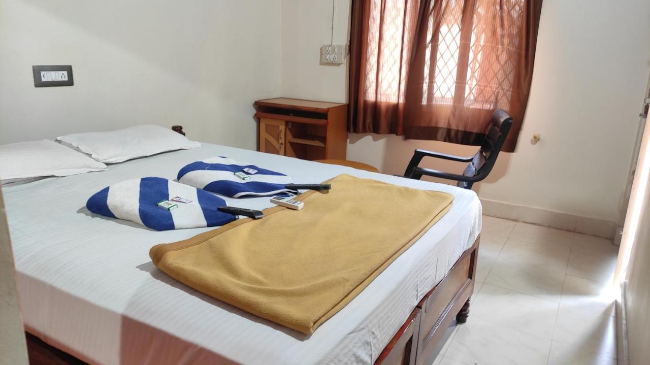 Rocky Guesthouse Hampi Exteriér fotografie