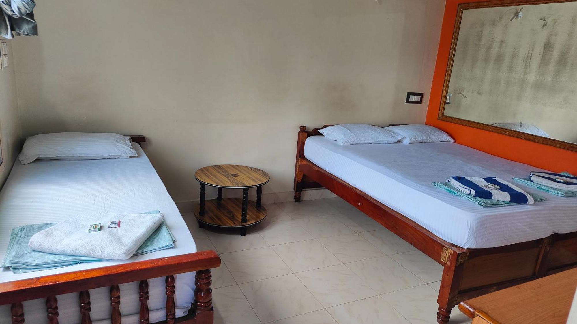 Rocky Guesthouse Hampi Exteriér fotografie
